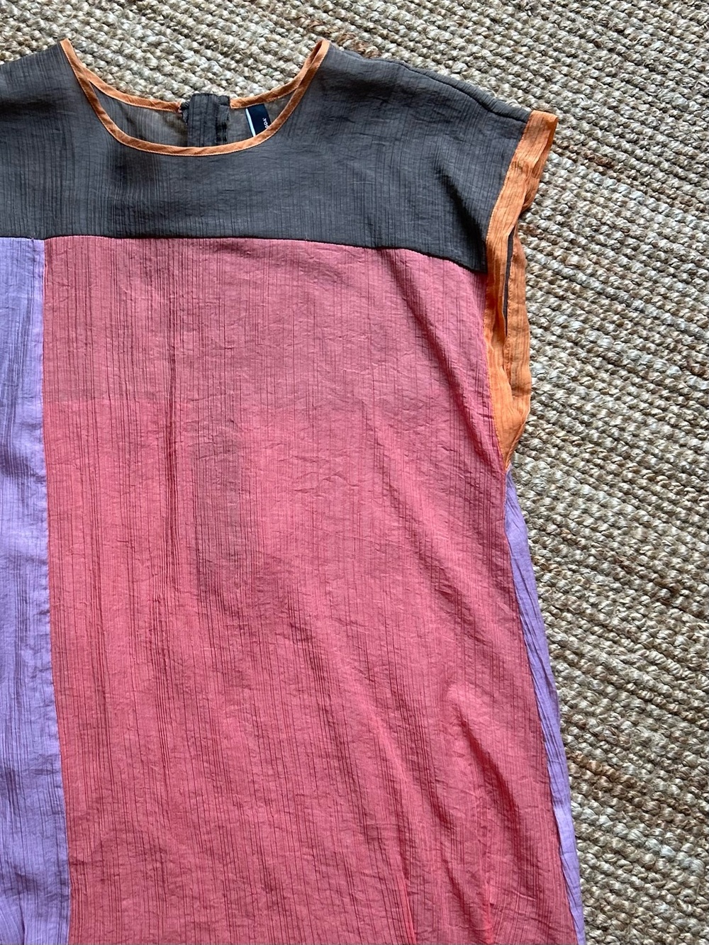 Vero Moda Colorblock Short Sleeve Tunic in Black, Pink, Purple and Orange Trim